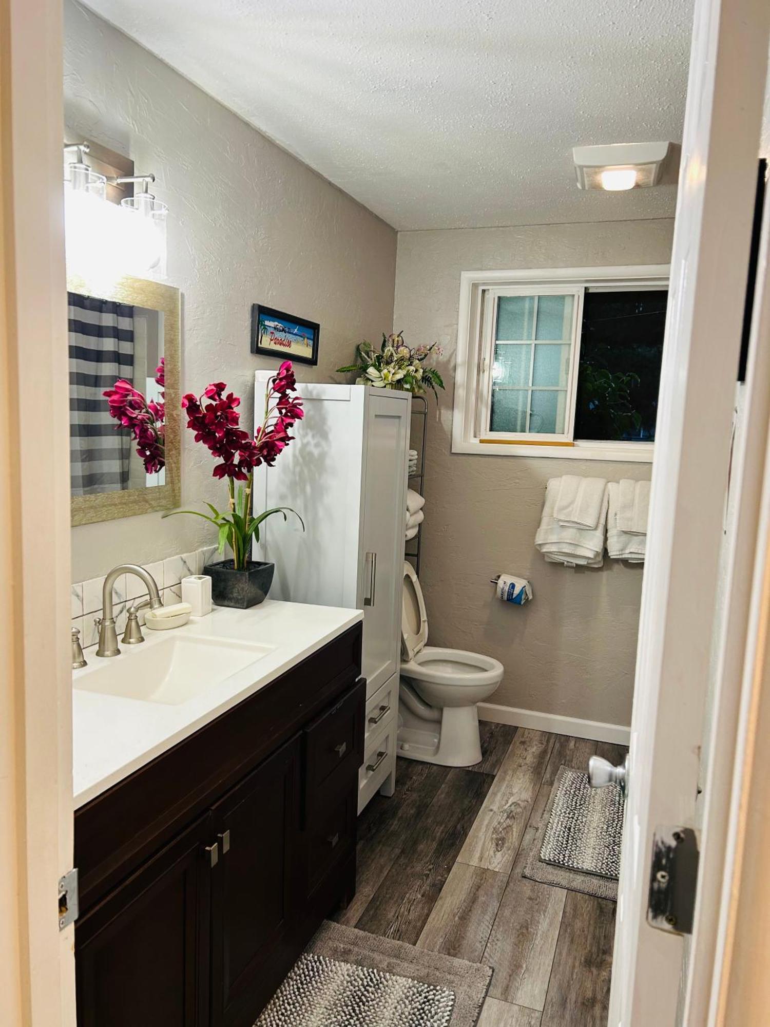 Emerald City 3 Bedroom 1 Bath Home Eugene Ngoại thất bức ảnh