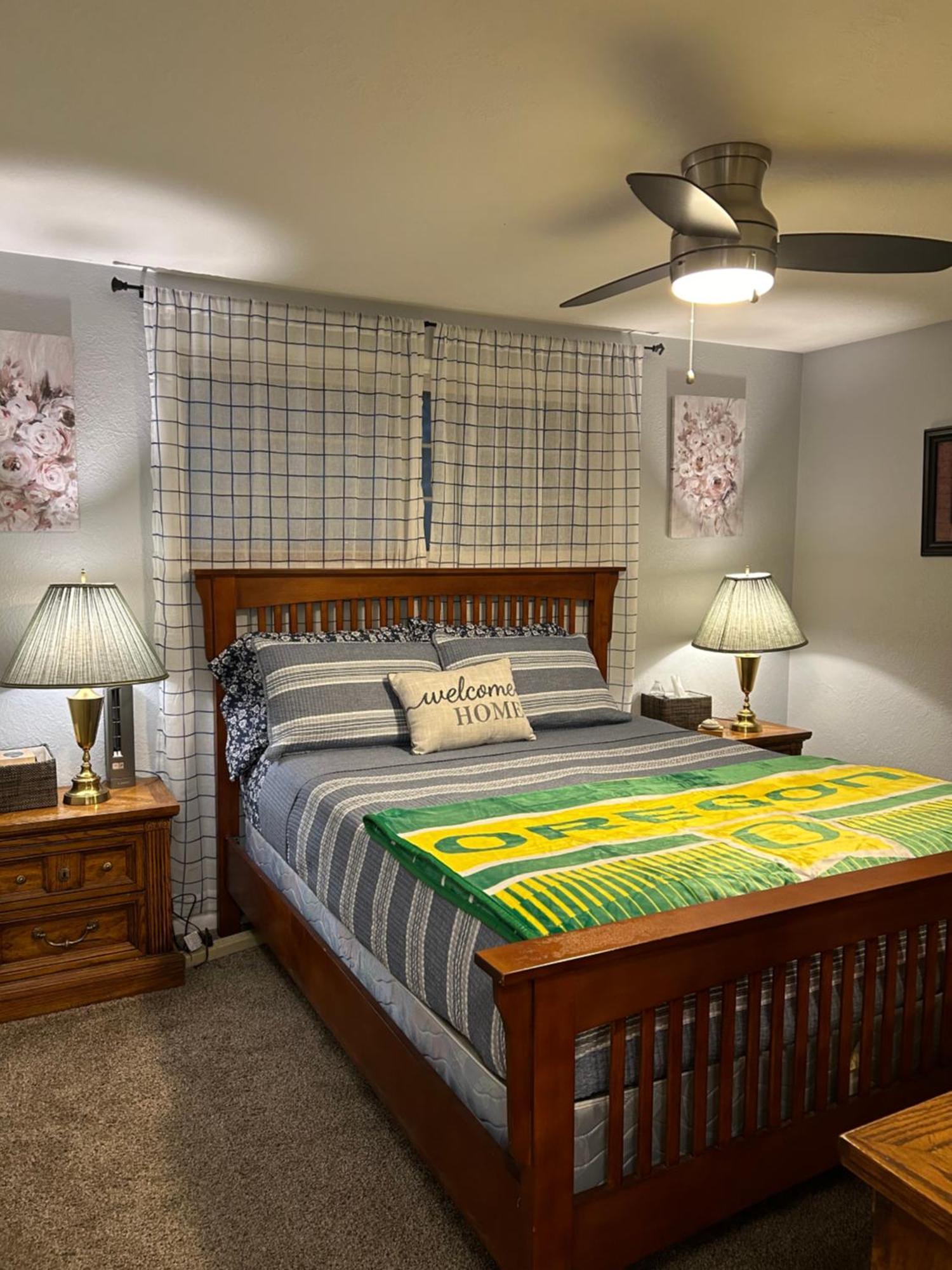 Emerald City 3 Bedroom 1 Bath Home Eugene Ngoại thất bức ảnh