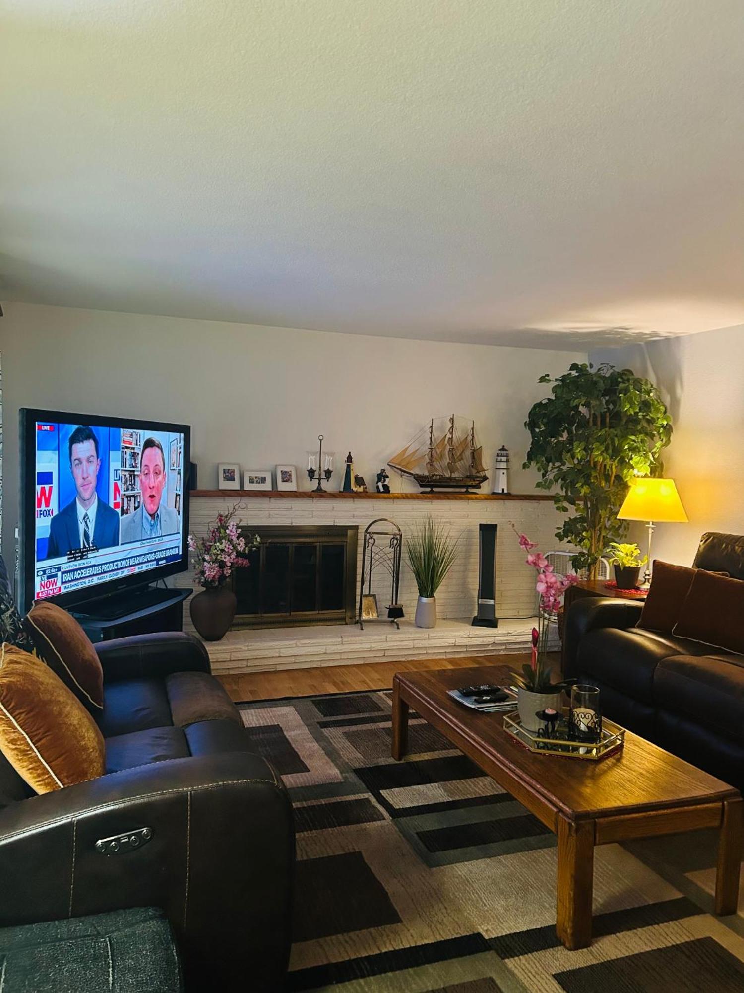 Emerald City 3 Bedroom 1 Bath Home Eugene Ngoại thất bức ảnh
